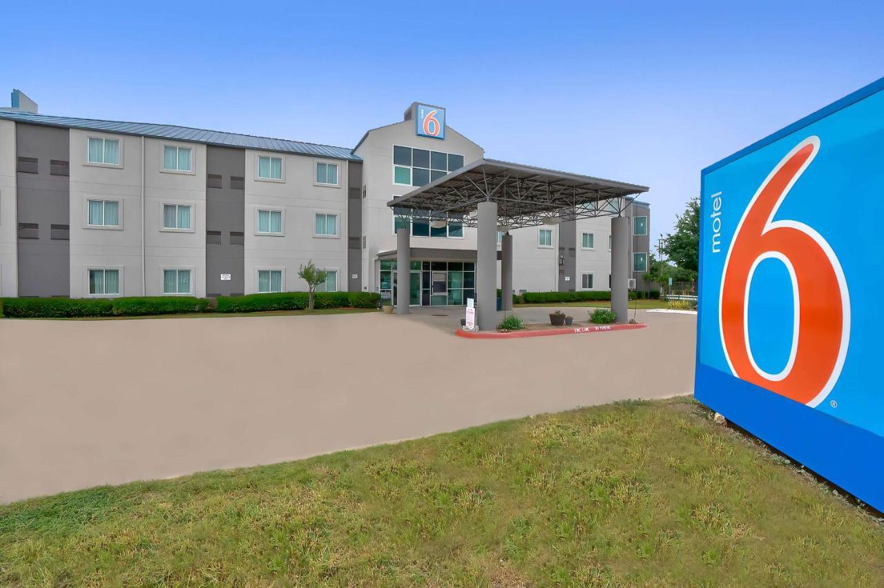 Motel 6-Benbrook, Tx - Fort Worth Exterior photo