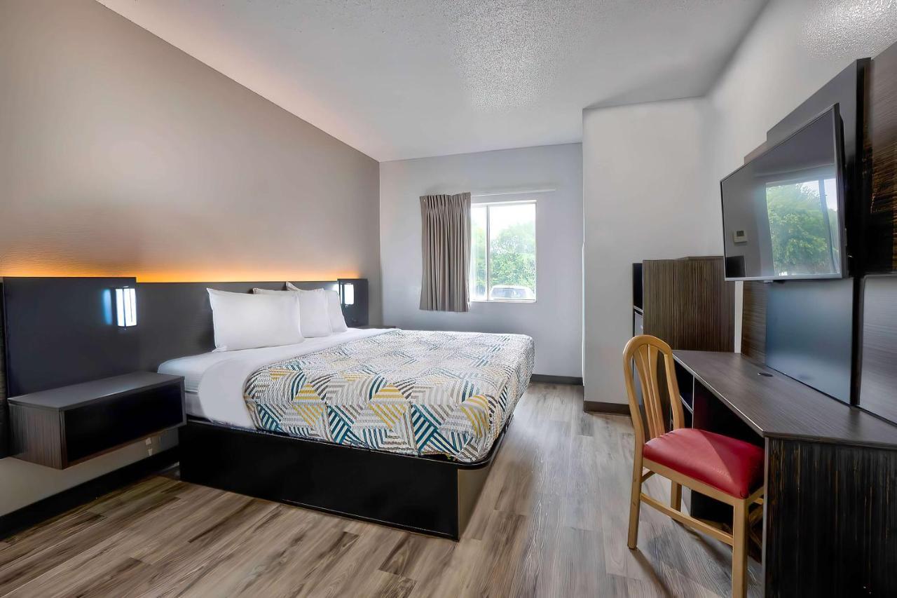 Motel 6-Benbrook, Tx - Fort Worth Exterior photo